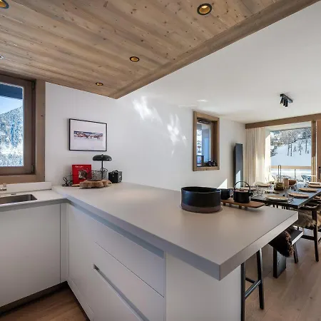 Spacieux Familial A Courchevel, Proche Pistes, Avec Balcon Et Services Inclus - Fr-1-562-76 Apartmán