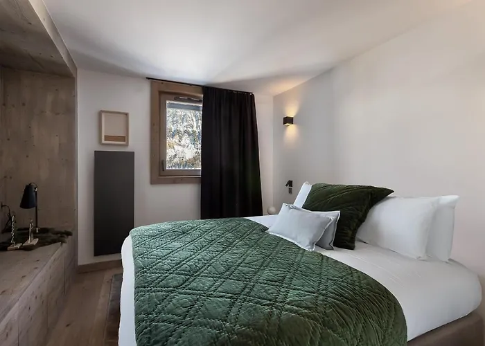 Spacieux Familial A Courchevel, Proche Pistes, Avec Balcon Et Services Inclus - Fr-1-562-76 Apartmán